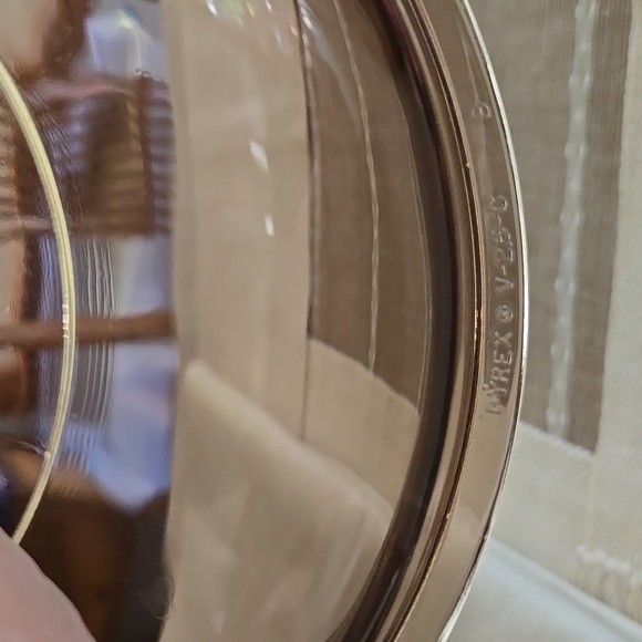 Pyrex Visions Amber Brown Glass Lid 2.5 C EUC - Picture 2 of 3